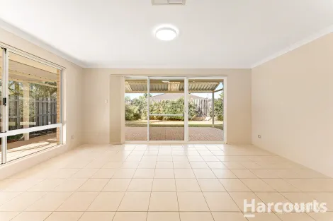 Property photo of 3 Whitegum Pass Halls Head WA 6210