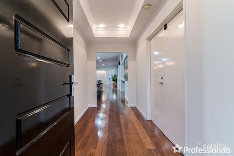 Property photo of 9 Waterfront Parkway Shoalwater WA 6169