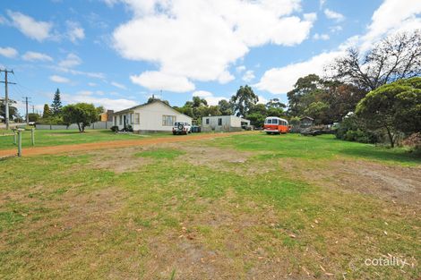 Property photo of 10 Edinburgh Road McKail WA 6330