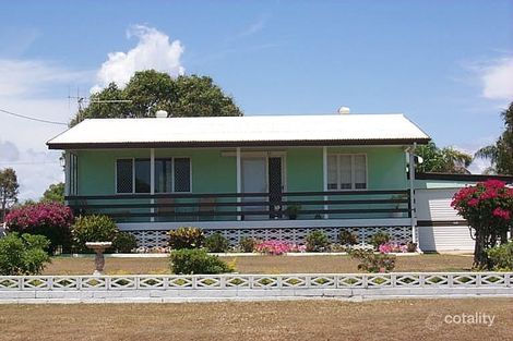 37 Kent St, Urangan, QLD 4655