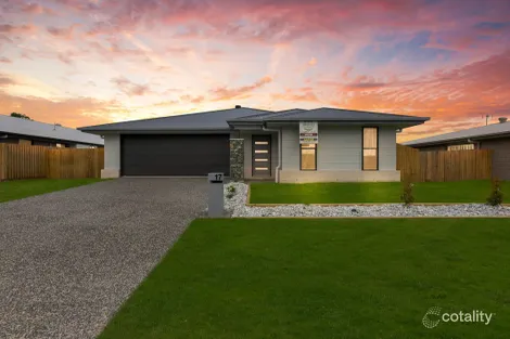 17 Grassbird Cct, Wondunna, QLD 4655