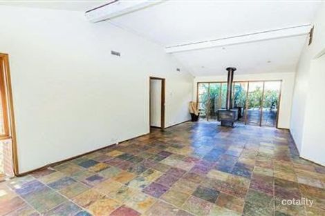 Property photo of 12 McNicol Close Meadow Heights VIC 3048