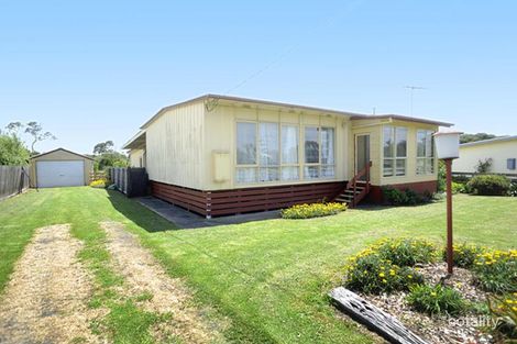 Property photo of 1 Rhonda Avenue St Leonards VIC 3223