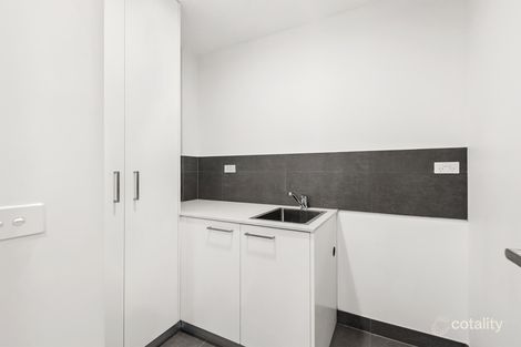 Property photo of 3/29 Kambrook Road Caulfield North VIC 3161