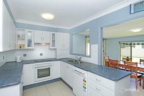 Property photo of 8 Kerry Crescent Berkeley Vale NSW 2261