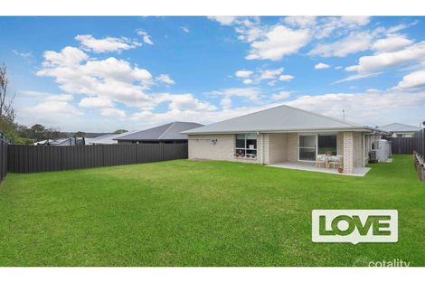 Property photo of 19 Augusta Close Heddon Greta NSW 2321