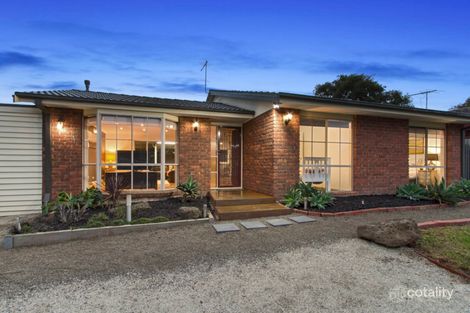 Property photo of 13 Beaumont Court Pakenham VIC 3810