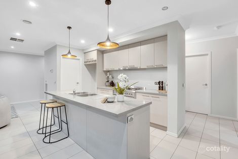 Property photo of 24 Stettler Boulevard Mickleham VIC 3064