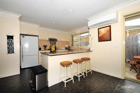 Property photo of 9 Edinburgh Drive Skye VIC 3977