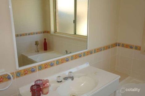 Property photo of 5 Longford Place Mardi NSW 2259