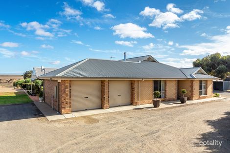 Property photo of 21 Jendarra Court Swanport SA 5253