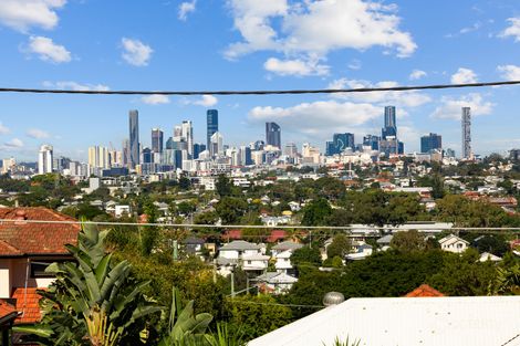 Property photo of 33 Bowd Parade Wavell Heights QLD 4012