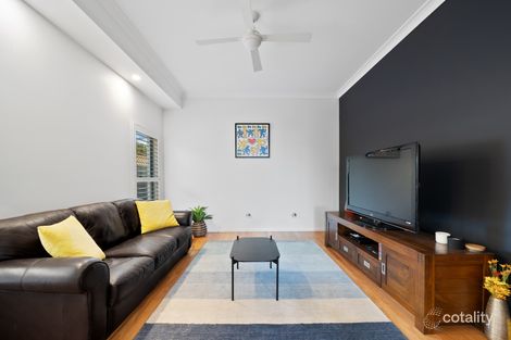 Property photo of 33 Bowd Parade Wavell Heights QLD 4012