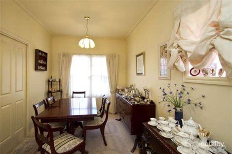 Property photo of 2/2 Wimport Street Heidelberg VIC 3084