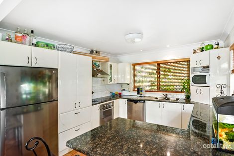 Property photo of 4 Dunraven Close Durack QLD 4077