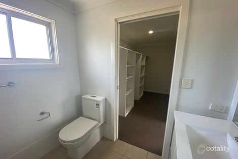 Property photo of 2/60 Kingston Street Oak Flats NSW 2529