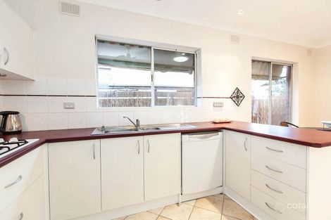 17 Maramba Ave, West Lakes, SA 5021