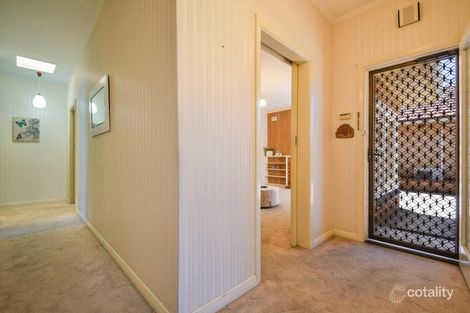 Property photo of 16 Amanda Avenue Findon SA 5023