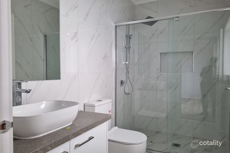 Property photo of 30 Gosfield Drive Werribee VIC 3030