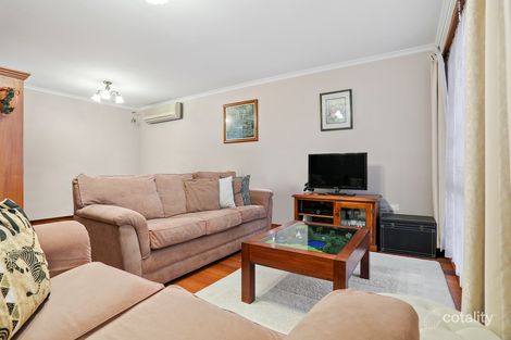 Property photo of 11 Wignell Place Mount Annan NSW 2567