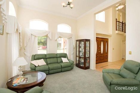Property photo of 8 Oppermann Place Carindale QLD 4152