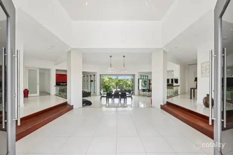 Property photo of 27 Azzurra Drive Varsity Lakes QLD 4227