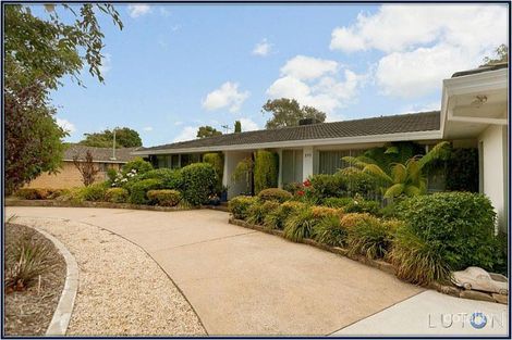 Property photo of 211 Beasley Street Mawson ACT 2607