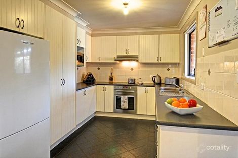 Property photo of 14 Stratford Close Orange NSW 2800
