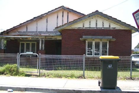 38 Bouvardia St, Russell Lea, NSW 2046