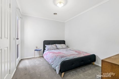 Property photo of 18 Ebony Drive Pakenham VIC 3810