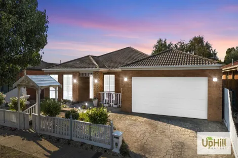 Property photo of 28 Cornwell Crescent Cranbourne East VIC 3977