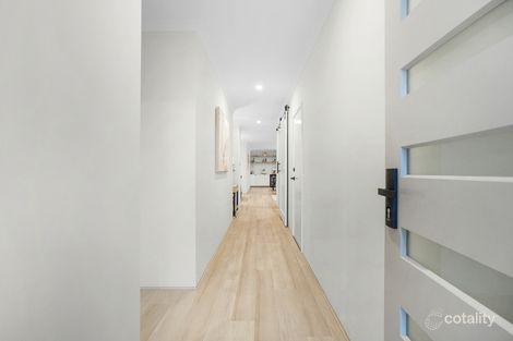 Property photo of 12 Alabaster Approach Jindalee WA 6036