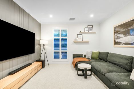 Property photo of 12 Alabaster Approach Jindalee WA 6036