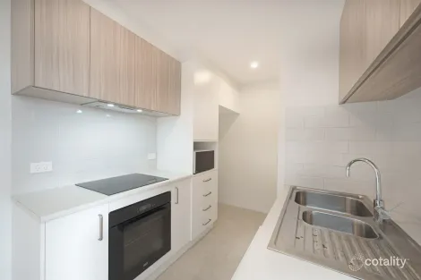 18/22 Cornelius St, Coombs, ACT 2611