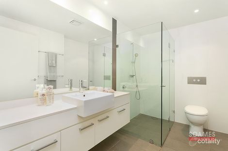 Property photo of 13/1-3 Munderah Street Wahroonga NSW 2076