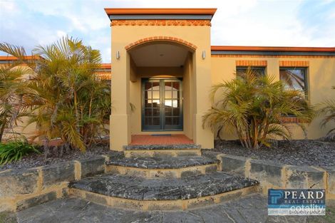 Property photo of 79 Gundaring Turn Canning Vale WA 6155