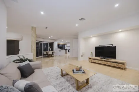 Property photo of 15 Heliconia Turn Stirling WA 6021