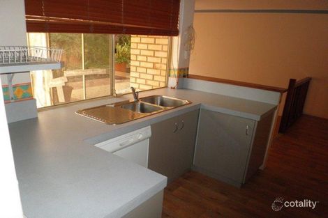 Property photo of 2/18 Ozone Parade Trigg WA 6029