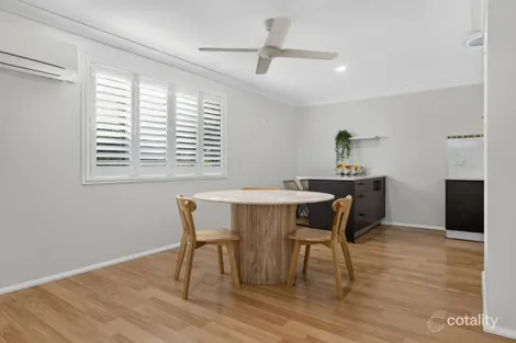 Property photo of 20 Darlingup Road Wyee NSW 2259