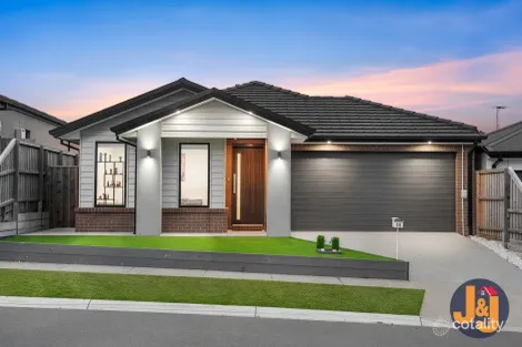 10 Sparrowhawk Dr, Beveridge, VIC 3753