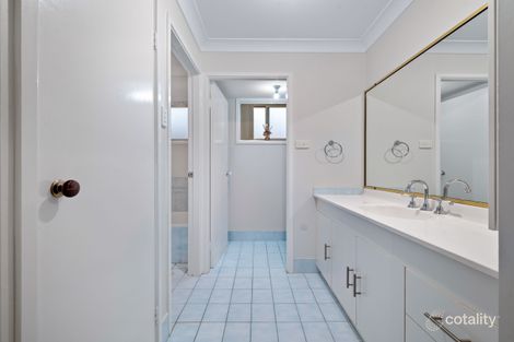 Property photo of 10 Gunn Place St Helens Park NSW 2560