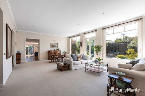 Property photo of 8 Yellow Box Terrace Heidelberg VIC 3084