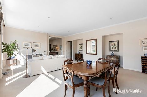 Property photo of 8 Yellow Box Terrace Heidelberg VIC 3084