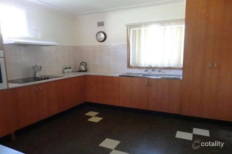 Property photo of 13 Coolaroo Crescent Lurnea NSW 2170