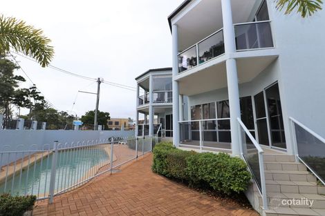 Property photo of 2/320 Esplanade Scarness QLD 4655