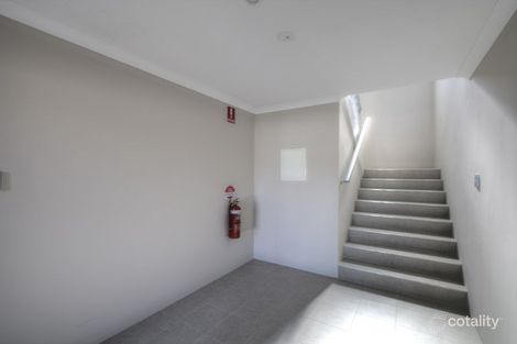 Property photo of 6/15 Boonooloo Road Kalamunda WA 6076
