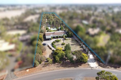 8 Weldon Power Ct, Horsham, VIC 3400