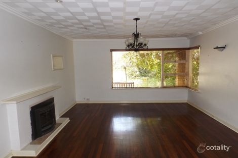 Property photo of 11 Polglass Way Ardross WA 6153