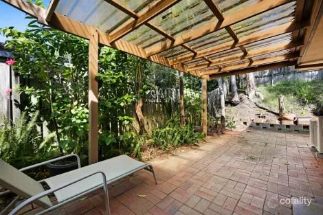 Property photo of 33 Montezuma Drive Burleigh Waters QLD 4220