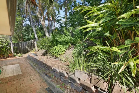 Property photo of 33 Montezuma Drive Burleigh Waters QLD 4220